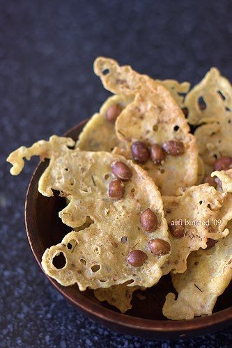 Rempeyek Crackers